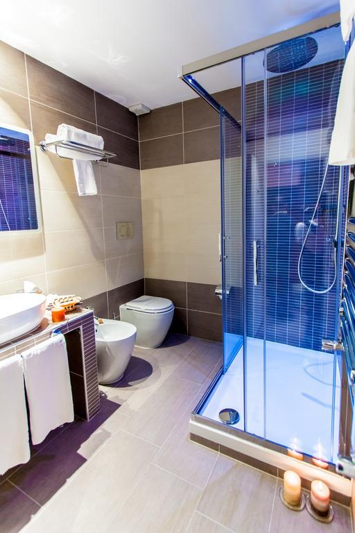 Calisto Luxury Trastevere روما الغرفة الصورة